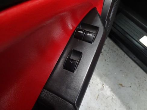 Used 2006 Ford Mustang GT Premium image 5