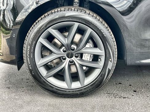 New 2026 Land Rover Range Rover Sport Dynamic SE AWD/4WD image 10