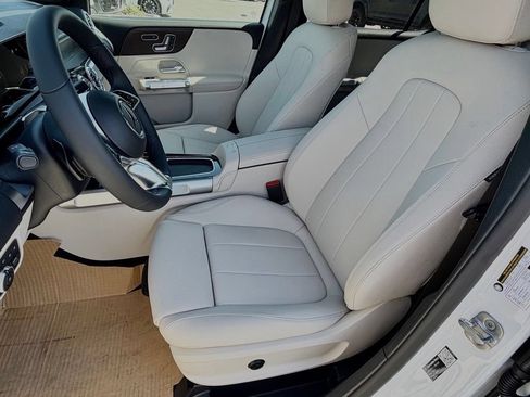 New 2026 Mercedes-Benz GLB 250 image 15