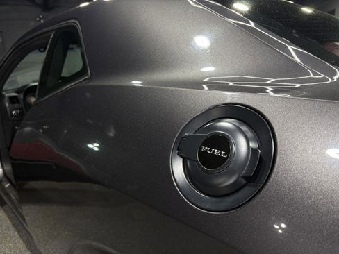 Used 2014 Dodge Challenger SXT Plus RWD image 24