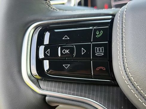 New 2026 Jeep Grand Wagoneer Summit w/ Premium Group III AWD/4WD image 34