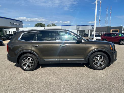 Used 2020 Kia Telluride EX FWD image 8