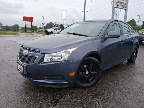 Used 2013 Chevrolet Cruze LT FWD image 1