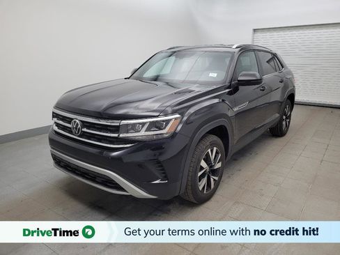 Used 2021 Volkswagen Atlas Cross Sport SE image 1