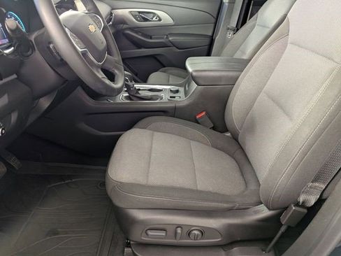 Certified 2023 Chevrolet Traverse LT w/ LPO, Floor Liner Package image 13