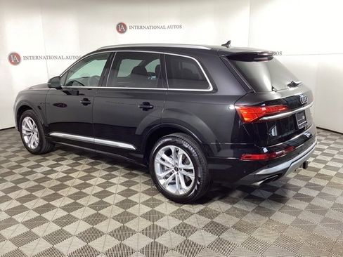 Certified 2025 Audi Q7 3.0T Premium w/ Convenience Package image 6