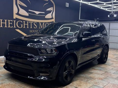 Used 2018 Dodge Durango SRT w/ Technology Group AWD/4WD image 4