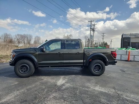 Used 2025 Ford F150 Raptor image 3