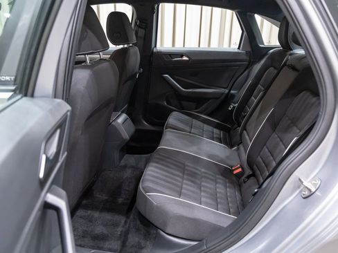 Used 2024 Volkswagen Jetta Sport image 11