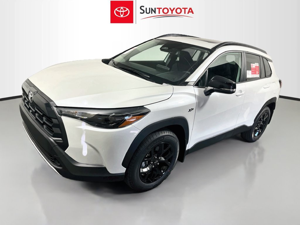 New 2026 Toyota Corolla Cross LE w/ Moonroof Package FWD image 7