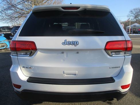 Used 2014 Jeep Grand Cherokee Laredo image 3