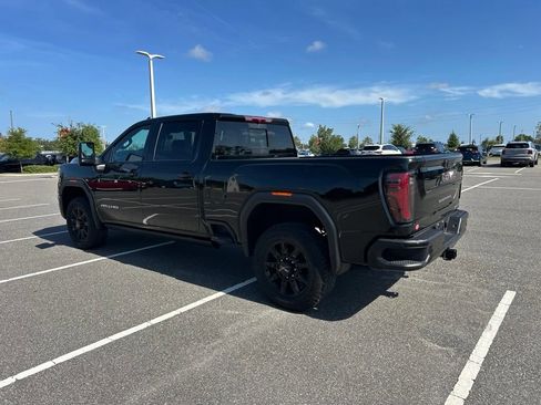 Used 2025 GMC Sierra 2500 AT4 AWD/4WD image 10