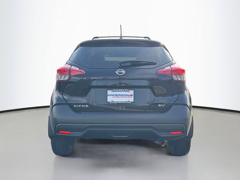 Used 2019 Nissan Kicks SV w/ Exterior Package FWD image 17
