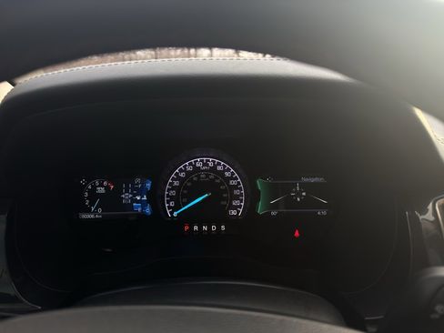 Used 2020 Ford Ranger Lariat w/ Equipment Group 501A Mid image 9