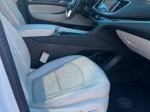 Used 2023 Buick Enclave Avenir w/ Trailering Package, 5000 lbs. FWD image 12