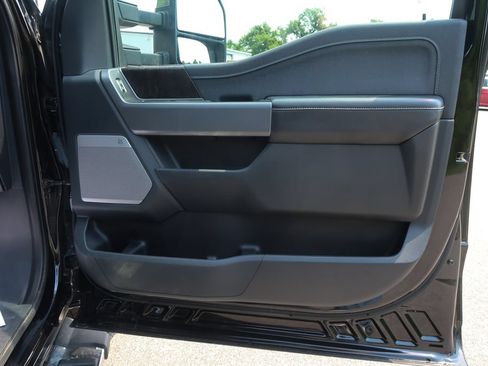 Used 2021 Ford F150 Lariat w/ Equipment Group 502A High AWD/4WD image 26