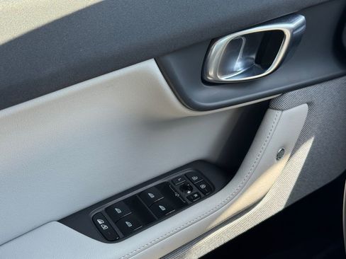 Used 2023 Polestar Polestar 2 AWD/4WD image 11