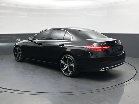 Used 2022 Mercedes-Benz C 300 Sedan image 6