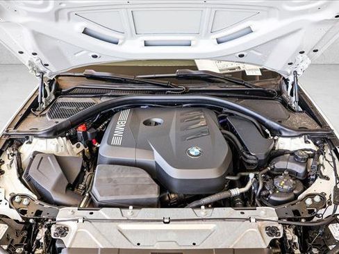 New 2025 BMW 330i xDrive Sedan w/ Premium Package AWD/4WD image 22