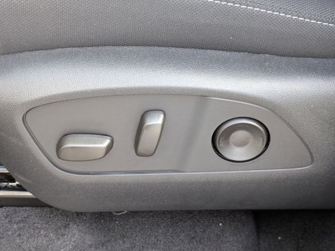 New 2026 Chevrolet Traverse LT FWD image 14