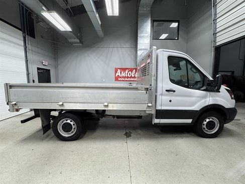 Used 2019 Ford Transit 250 138 RWD image 7