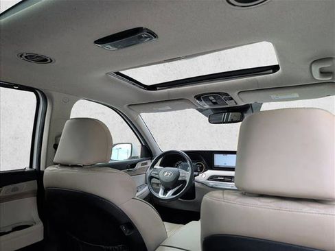 Used 2022 Hyundai Palisade Limited FWD image 16