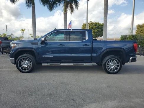 Used 2020 GMC Sierra 1500 SLE w/ SLE Value Package image 8