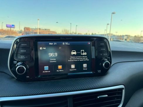 Used 2021 Hyundai Tucson SEL image 16