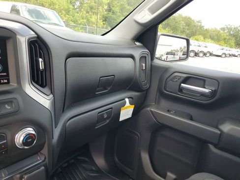 New 2026 GMC Sierra 1500 Pro w/ Pro Value Package AWD/4WD image 27