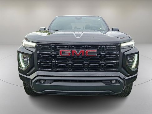 Used 2023 GMC Canyon Elevation w/ Convenience Package image 3