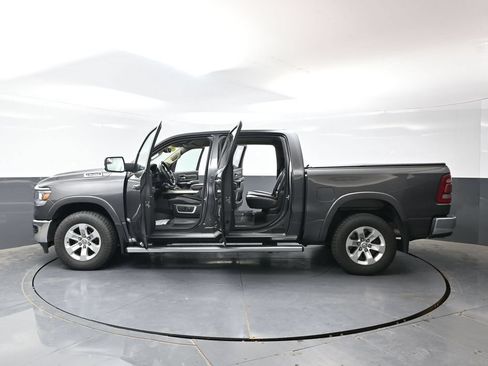 Used 2019 RAM 1500 Laramie AWD/4WD image 57
