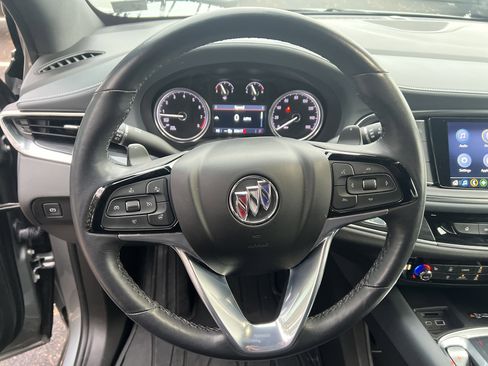 Used 2024 Buick Enclave Essence w/ Technology Package image 18