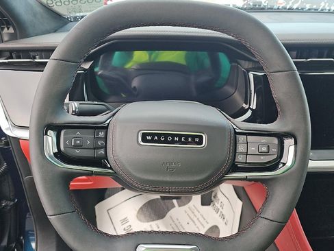 Used 2024 Jeep Wagoneer Launch Edition image 8