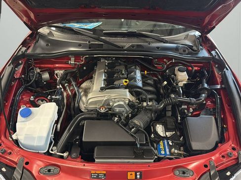 Used 2016 MAZDA MX-5 Miata Grand Touring RWD image 29