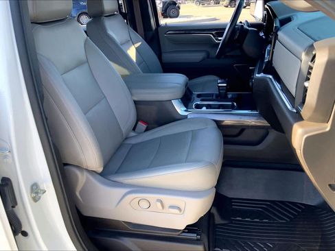 Used 2023 Chevrolet Silverado 1500 LTZ w/ LTZ Premium Texas Edition image 8