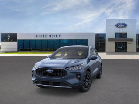 New 2026 Ford Escape SE image 2