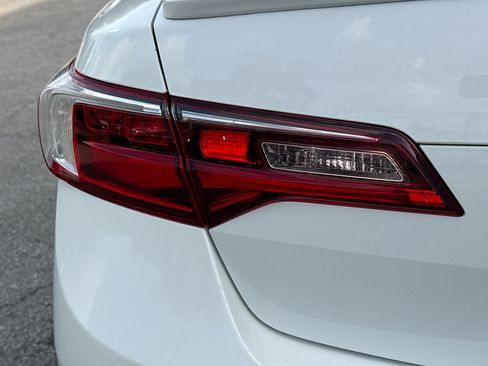 Used 2016 Acura ILX FWD image 10
