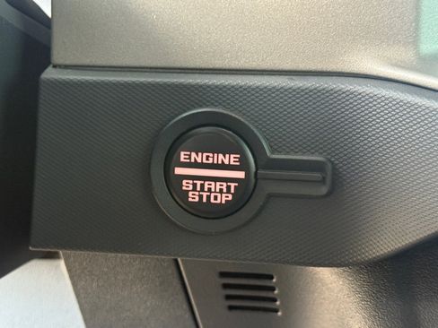 Used 2024 Ford Bronco Raptor image 24