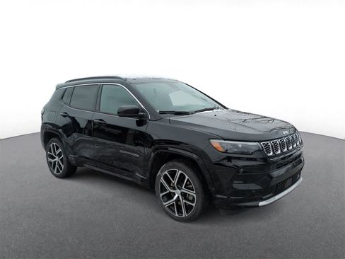 Certified 2024 Jeep Compass Limited w/ Elite Group image 2