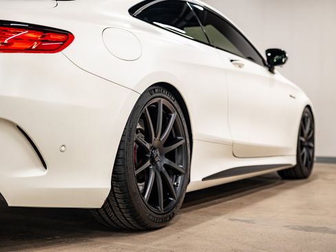 Used 2015 Mercedes-Benz S 63 AMG 4MATIC Coupe image 32