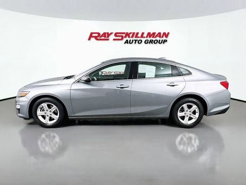 Used 2024 Chevrolet Malibu LT image 4