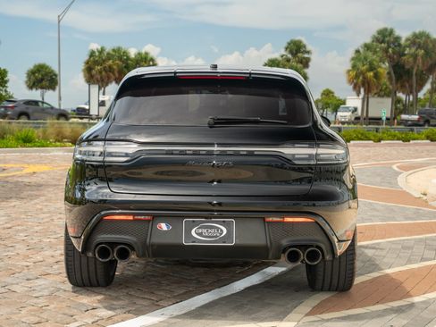 Used 2022 Porsche Macan GTS AWD/4WD image 7