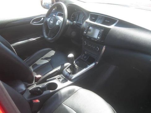 Used 2017 Nissan Sentra SR Turbo w/ SR Turbo Premium Package FWD image 20