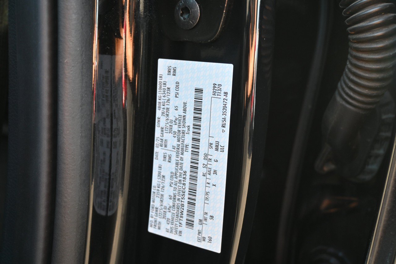 Used 2025 Ford F250 Lariat w/ Chrome Package AWD/4WD image 29