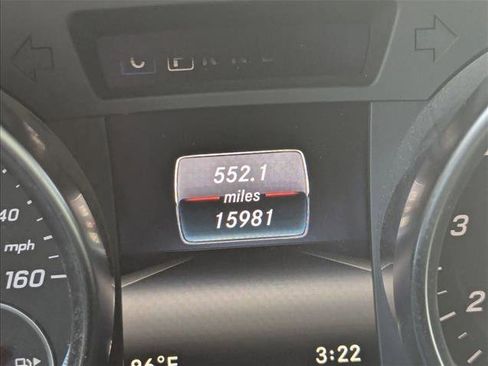 Used 2019 Mercedes-Benz SLC 300 image 6