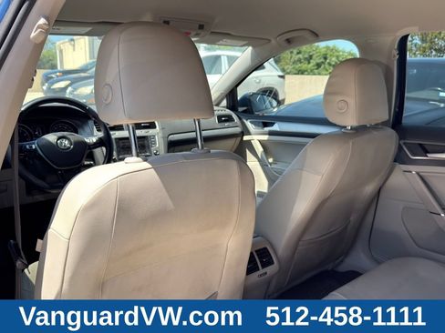 Used 2015 Volkswagen Golf S FWD image 27