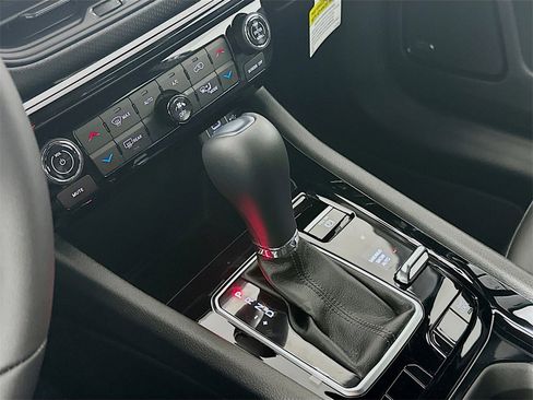 New 2025 Jeep Compass Limited w/ Sun & Sound Group image 12