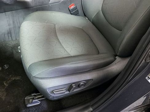 Used 2024 Toyota RAV4 XLE image 20