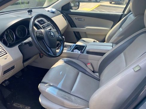 Used 2012 MAZDA CX-9 Touring w/ Moonroof & Bose Audio Pkg AWD/4WD image 6