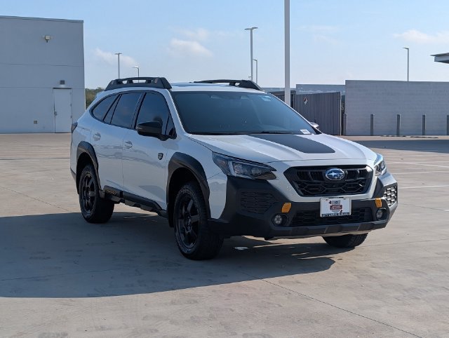 Certified 2024 Subaru Outback Wilderness AWD/4WD image 7